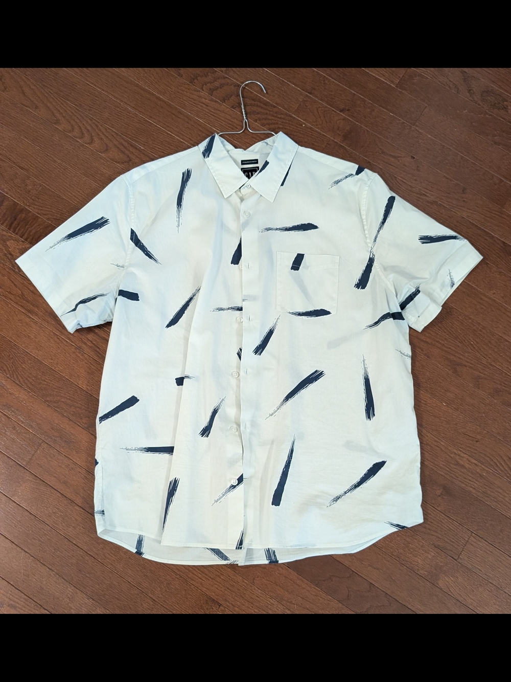 GAP: White Short-Sleeve Shirt with Navy Brushstroke Print, XL